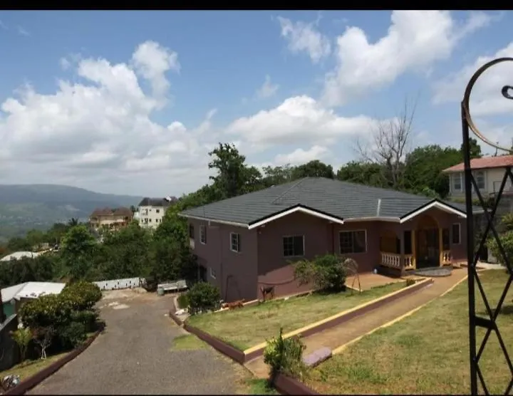 Tashari-Dae Inn Luxury Suite Mandeville