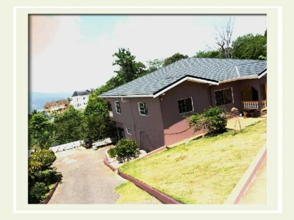 Tashari-Dae Inn Luxury Suite Mandeville 0*,